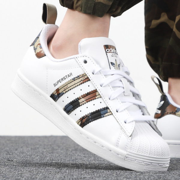 Giay Adidas Superstar 'White Savanna' GV9698