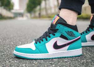 Alternative view of Giày Nike Air Jordan 1 Mid SE GS 'South Beach' BQ6931-306