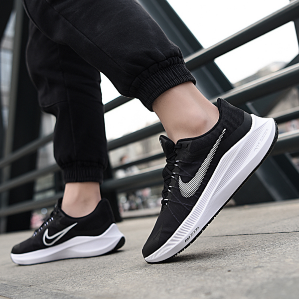 Giày Nike Air Zoom Winflo 8 'Black White' CW3419-006 - Ảnh 2