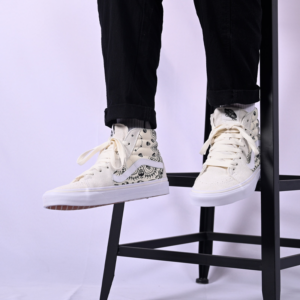 Alternative view of Giày Vans Sk8-Hi Bandana White VN0A32QG42S