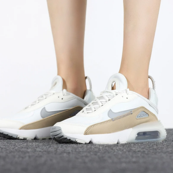 Giày Nike Air Max 2090 'White Tan Silver' DA8702-100 - Ảnh 2