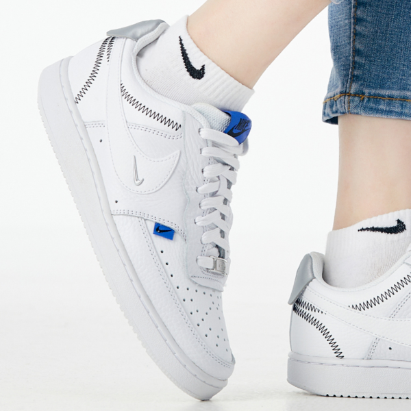 Giày Nike Wmns Court Vision Low SE 'White Metallic Silver' DD1648-100 - Ảnh 2