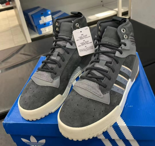 Giày Adidas Rivalry RM Chi Boost Core Black Gray EE4982 - Ảnh 3