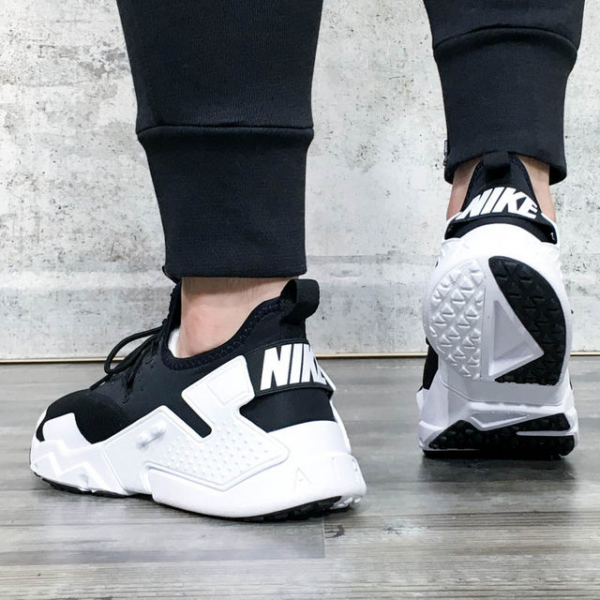Giày Nike Air Huarache Drift 'Black White' AH7334-013 - Ảnh 3