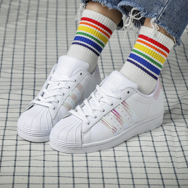 Giày Adidas Superstar 'Pink Hologram' FV3139 - Ảnh 2