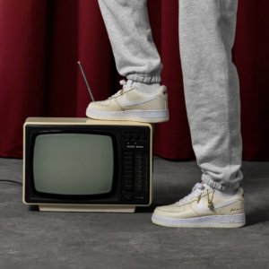 Alternative view of Giày Nike Air Force 1 '07 Premium 'Popcorn' CW2919-100