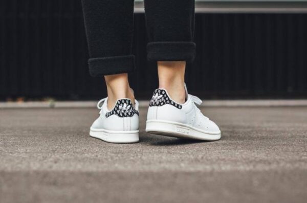 Giày Adidas Stan Smith 'Black Dot' BZ0568 - Ảnh 2