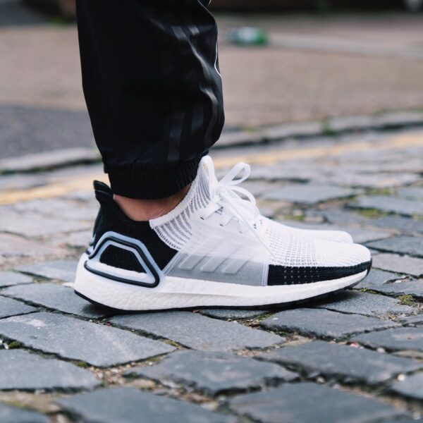 Giày Adidas Ultra Boost 2019 Panda B37707 - Ảnh 3