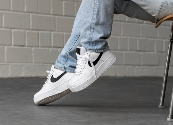 Giày Nike Wmns Air Force 1 '07 'White Black' 315115-152 - Ảnh 6