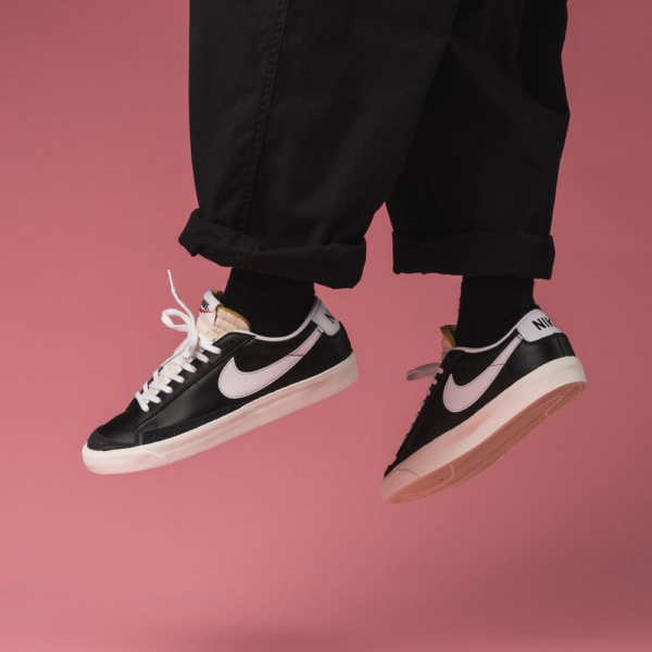 Giày Nike Blazer Low '77 'Black White' DA6364-001 - Ảnh 4