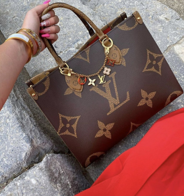 Túi Louis Vuitton OnTheGo MM M45321 - Ảnh 3