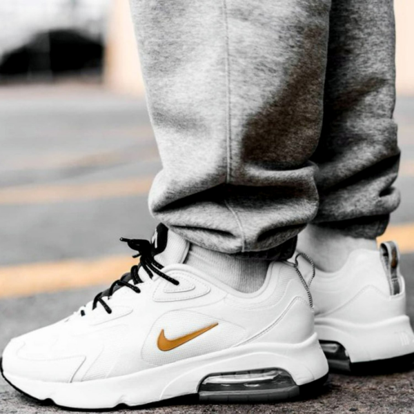 Giày Nike Air Max 200 'Metallic Gold' AQ2568-102 - Ảnh 3