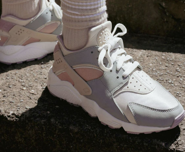 Giày Nike Air Huarache 'Dusty Sage' DQ4990-104 - Ảnh 4