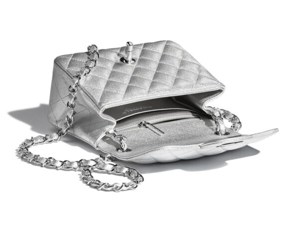 Túi Chanel Mini Flap Bag Lambskin Metalic Silver A35200-B05213-45002 - Ảnh 2