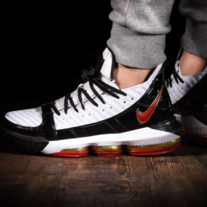 Giay Nike LeBron 16 'Remix' CD2451-101