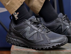 Giay New Balance 410 'Triple Black' MT410CK5