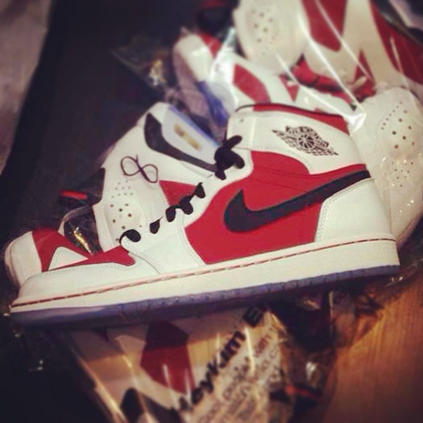 Giày Nike Air Jordan 1 Retro 'Carmine' 555088-123 - Ảnh 2