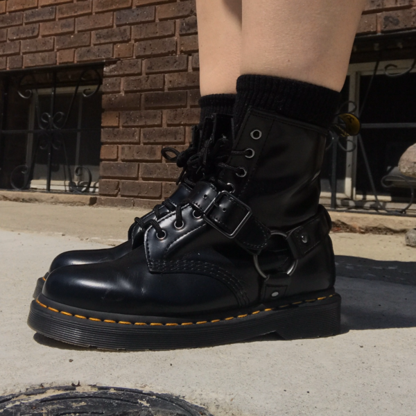 Giày Dr. Martens 1460 Black Harness Leather Lace Up Boots 25163001 - Ảnh 3