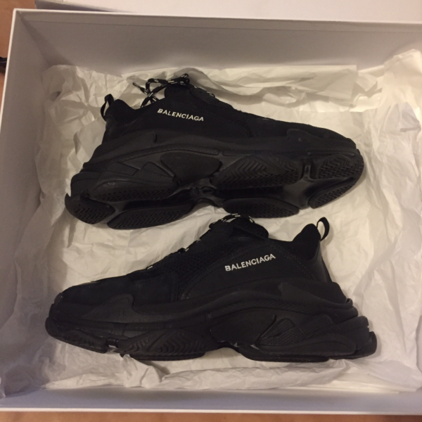 Giày Balenciaga Triple S Sneaker Black 524036 W2CA1 1000 - Ảnh 5