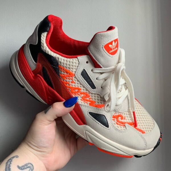 Giày Adidas Fiorucci x Wmns Falcon 'Off White' G28914 - Ảnh 2