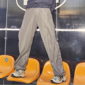 Giay Asics Gel-Venture 6 Feather 'Grey Black' 1201A897-020