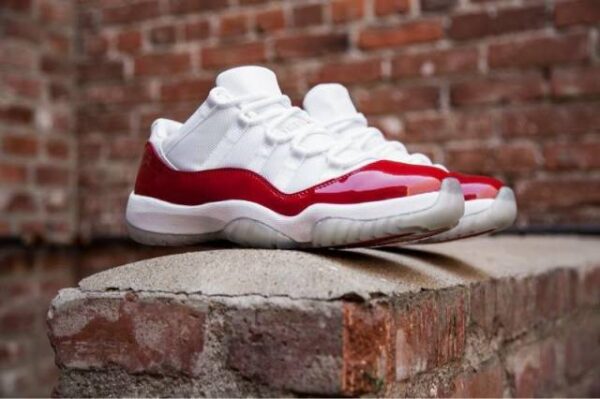 Giày Nike Air Jordan 11 Retro Low "Cherry" 528896-102 - Ảnh 4