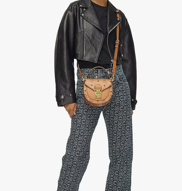 Túi MCM Patricia Shoulder Bag in Visetos MWSAAPA02CO001 - Ảnh 5