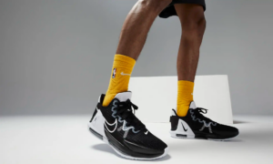 Giay Nike LeBron Witness 6 Team 'Black' DO9843-002