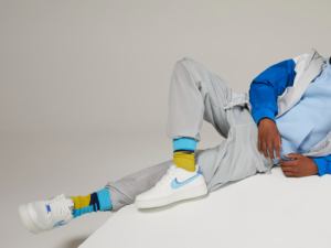 Giay Nike Air Force 1 82 'White Blue' DQ0359-100