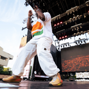 Alternative view of Giày Adidas HU NMD S1 RYAT Pharrell 'Cardboard' GV6638