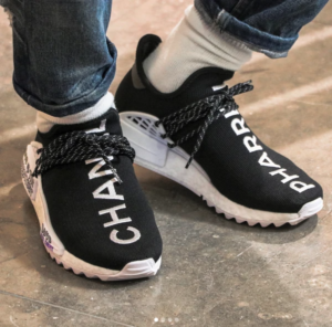 Alternative view of Giày  Adidas Pharrell x Chanel x NMD Human Race Trail 'Chanel' D97921