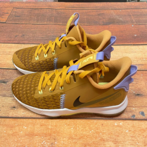 Giay Nike LeBron Witness 5 GS 'Wheat' CT4629-700