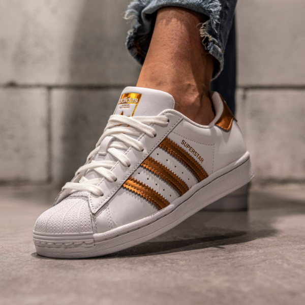 Giày Adidas Wmns Superstar 'White Copper Metallic' FX7484 - Ảnh 4