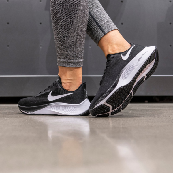 Giày Nike Wmns Air Zoom Pegasus 37 'Black White' BQ9647-002 - Ảnh 5