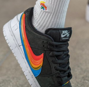 Giay Nike Polaroid x Dunk Low SB 'Black' DH7722-001