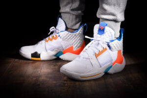 Alternative view of Giày Nike Jordan Why Not Zer0.2 GS 'OKC Home' AO6218-100