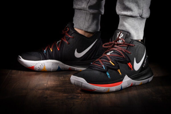 Giày Nike Kyrie 5 'Friends' AO2918-006 - Ảnh 6