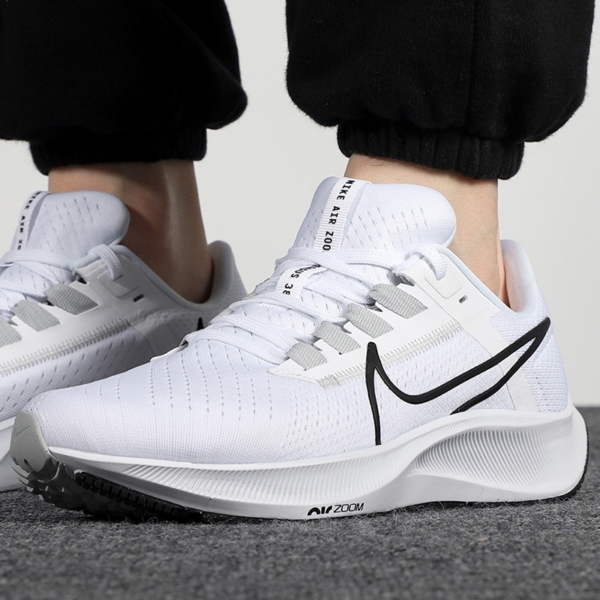 Giày Nike Air Zoom Pegasus 38 Men's Road Running Shoes CW7356-100 - Ảnh 2