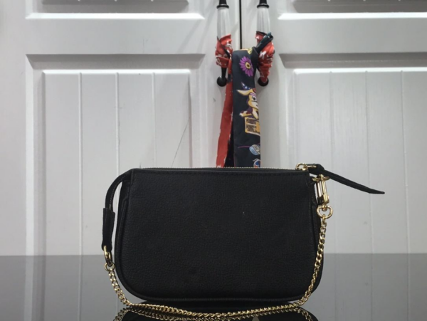 Túi Louis Vuitton Mini Pochette Accessoires 'Bicolor' M80732 - Ảnh 4