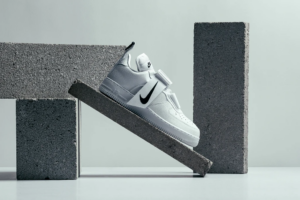 Alternative view of Giày Nike Air Force 1 Utility 'White Black' AO1531-101