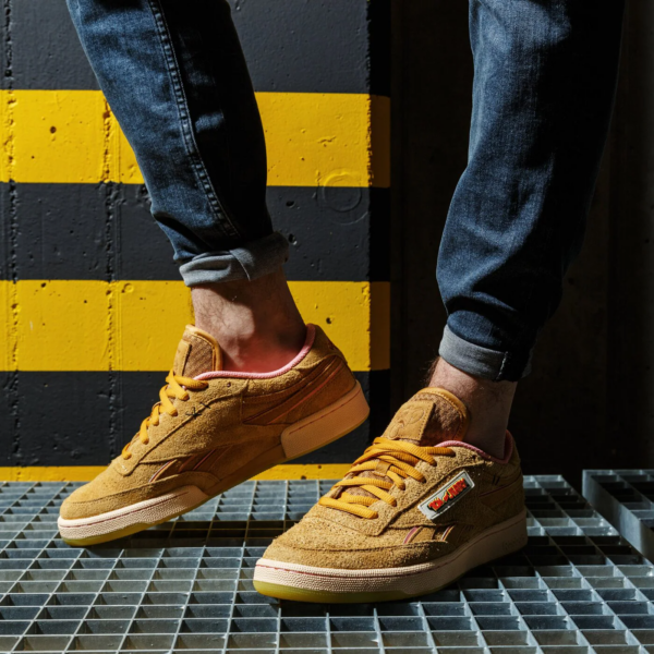 Giày Reebok Tom & Jerry x Club C Revenge Low 'Jerry' FW4632 - Ảnh 2