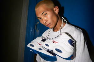 Giay Reebok Question Mid 'Blue Toe' GX0227