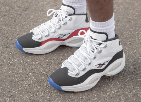 Giày Reebok Question Mid 'Class Of 16' H01321 - Ảnh 2