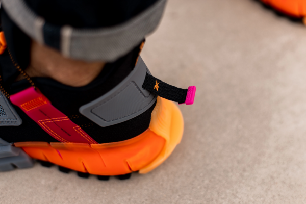 Giày Reebok Zig Kinetica Edge 'Black Pink Orange' FU8182 - Ảnh 7