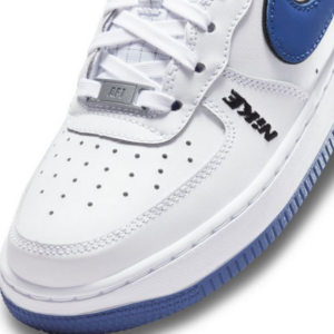 Giay Nike Air Force 1 LV8 GS White Game Royal DO3809-100