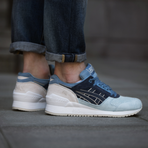 Alternative view of Giày Asics Gel Respector H720L 5858