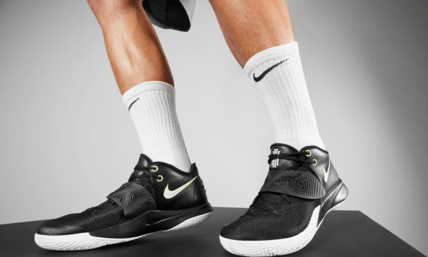Giày Nike Kyrie Flytrap 3 GS 'Black Volt' BQ3060-001 - Ảnh 7
