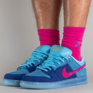 Giay Nike Dunk Low SB x Run The Jewels '4 20' DO9404-400