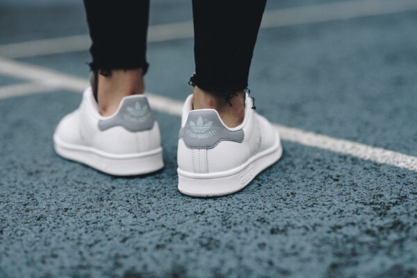 Giày Adidas Stan Smith x Pharrel Williams 'Vintage Blue' CP9701 - Ảnh 4