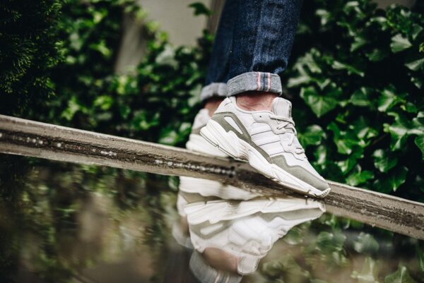 Giày Adidas Yung-96 'Raw White' EE7244 - Ảnh 3